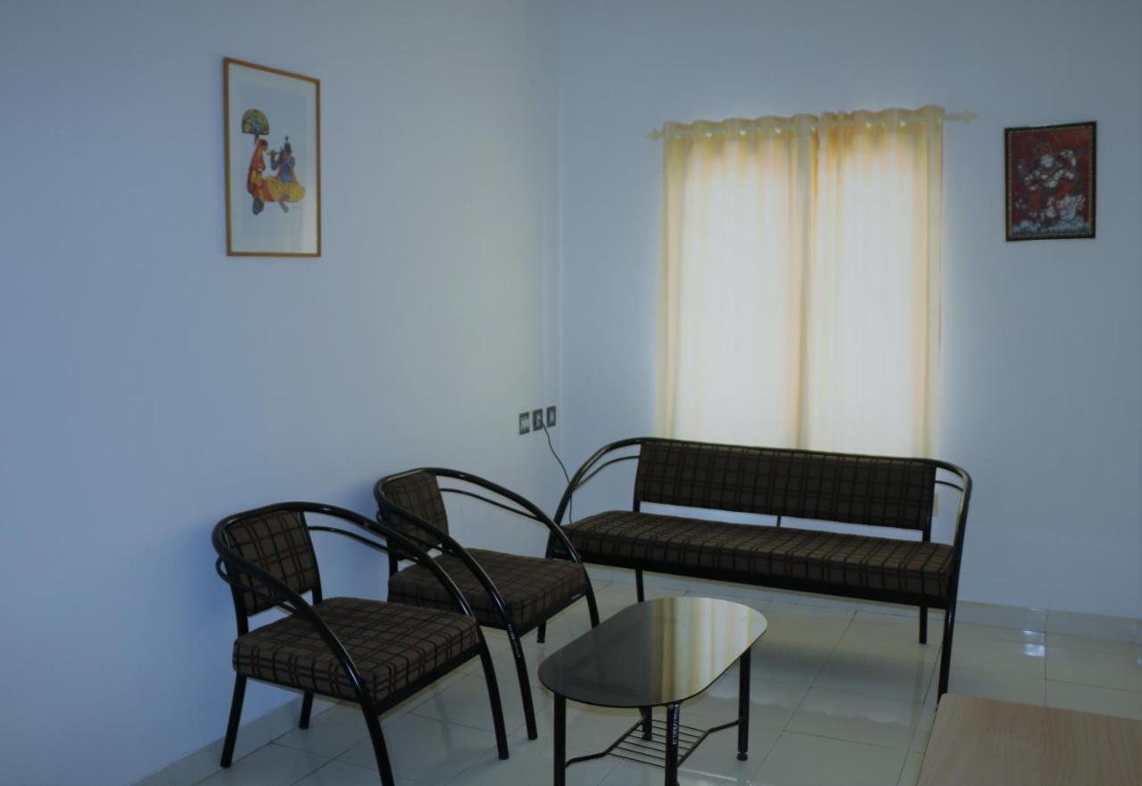 East Coast Hotell Thiruvananthapuram Exteriör bild
